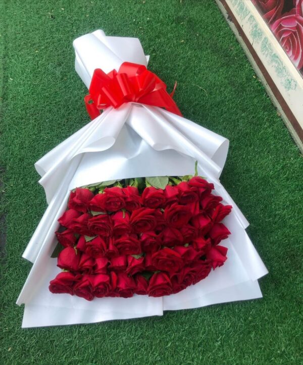 Red Roses Bouquet
