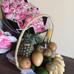 Fruits,Roses and Chocos