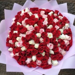 HAND TIED ROSES