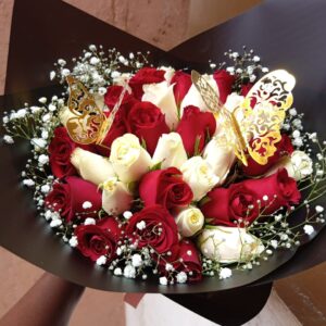 COLOURFUL ROSES
