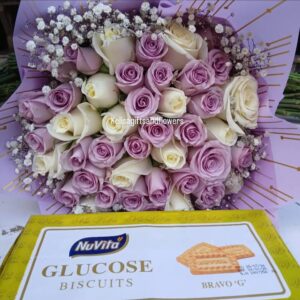 ROSES WITH BISCUITS