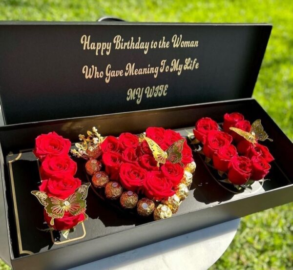 PETALS & CHOCOLATE