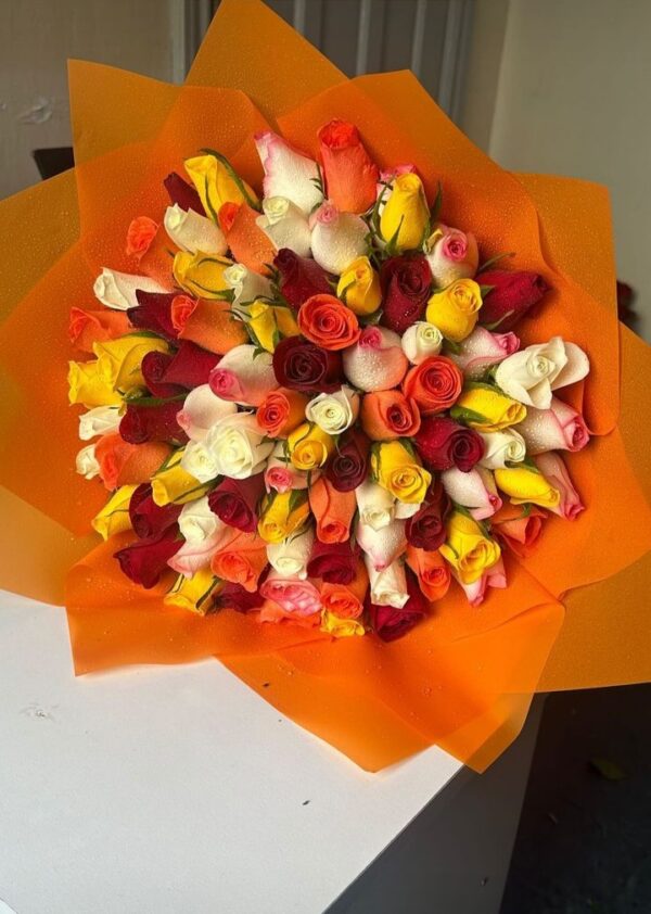 TROPICAL PETALS